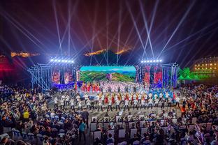 2014年的夏天托尼克罗斯加盟皇马，典礼中场传奇序幕就此拉开